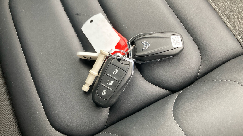 Citroen C3 Aircross 1.2 PureTech 130 Shine Plus 5dr EAT6 Petrol Hatchback